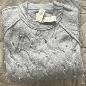Light Gray Sweater with Pearl Details by America Eagle